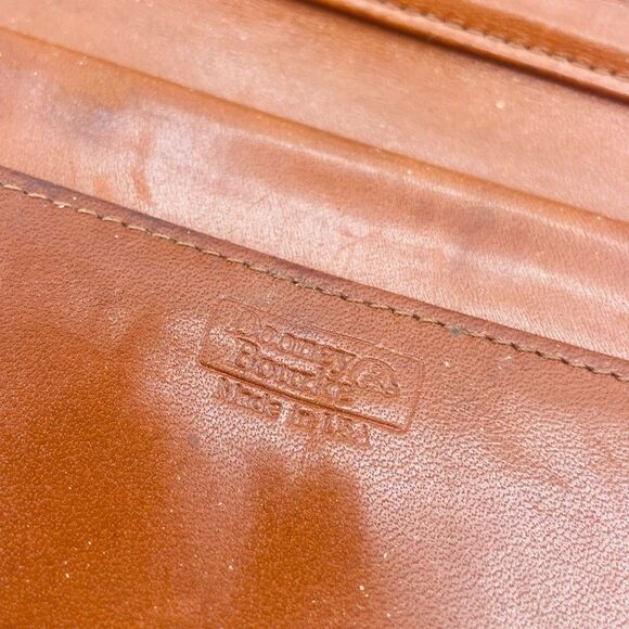 VINTAGE Dooney & Bourke Pebbled Ivory Leather With Tan Trim Classic Wallet Duck - Picture 6 of 9